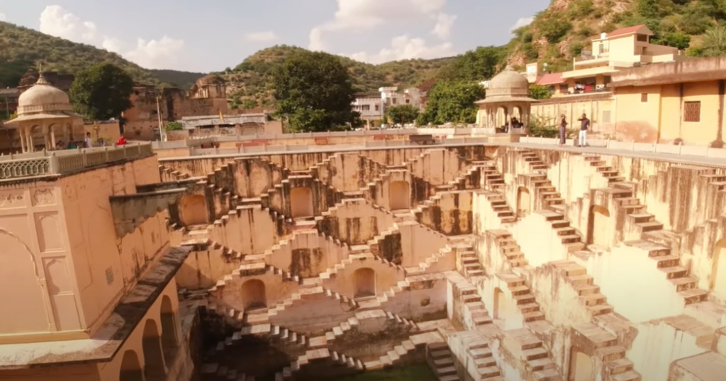 Panna Meena Ka Kund